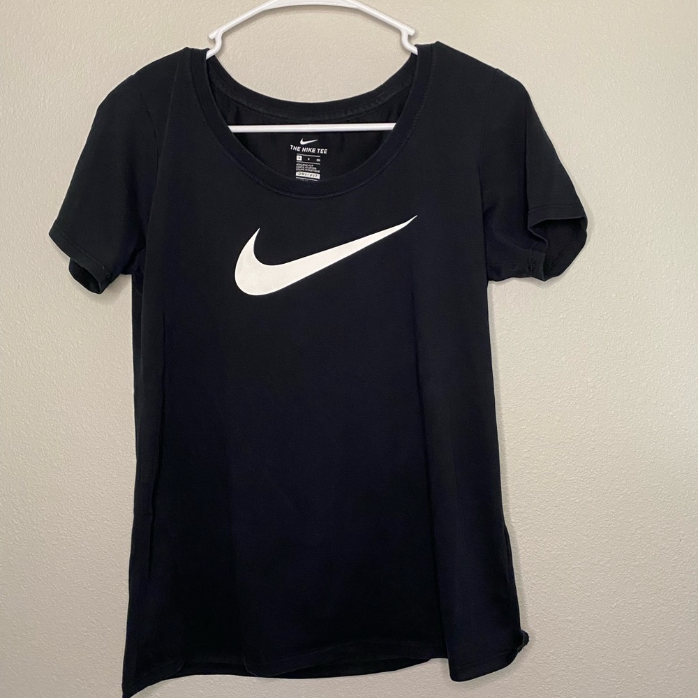 NIKE black t shirt!
